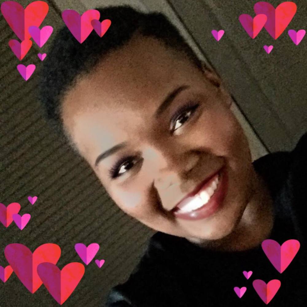 Meet your Posher, Whitney